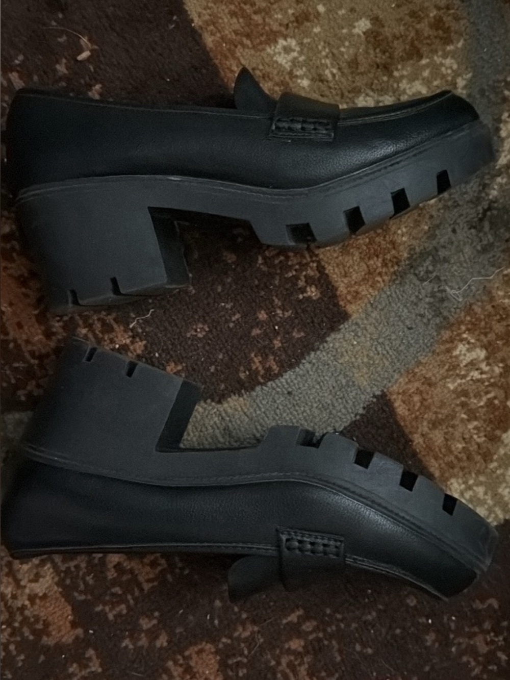 Black dolce vita neeka lug loafers size 8